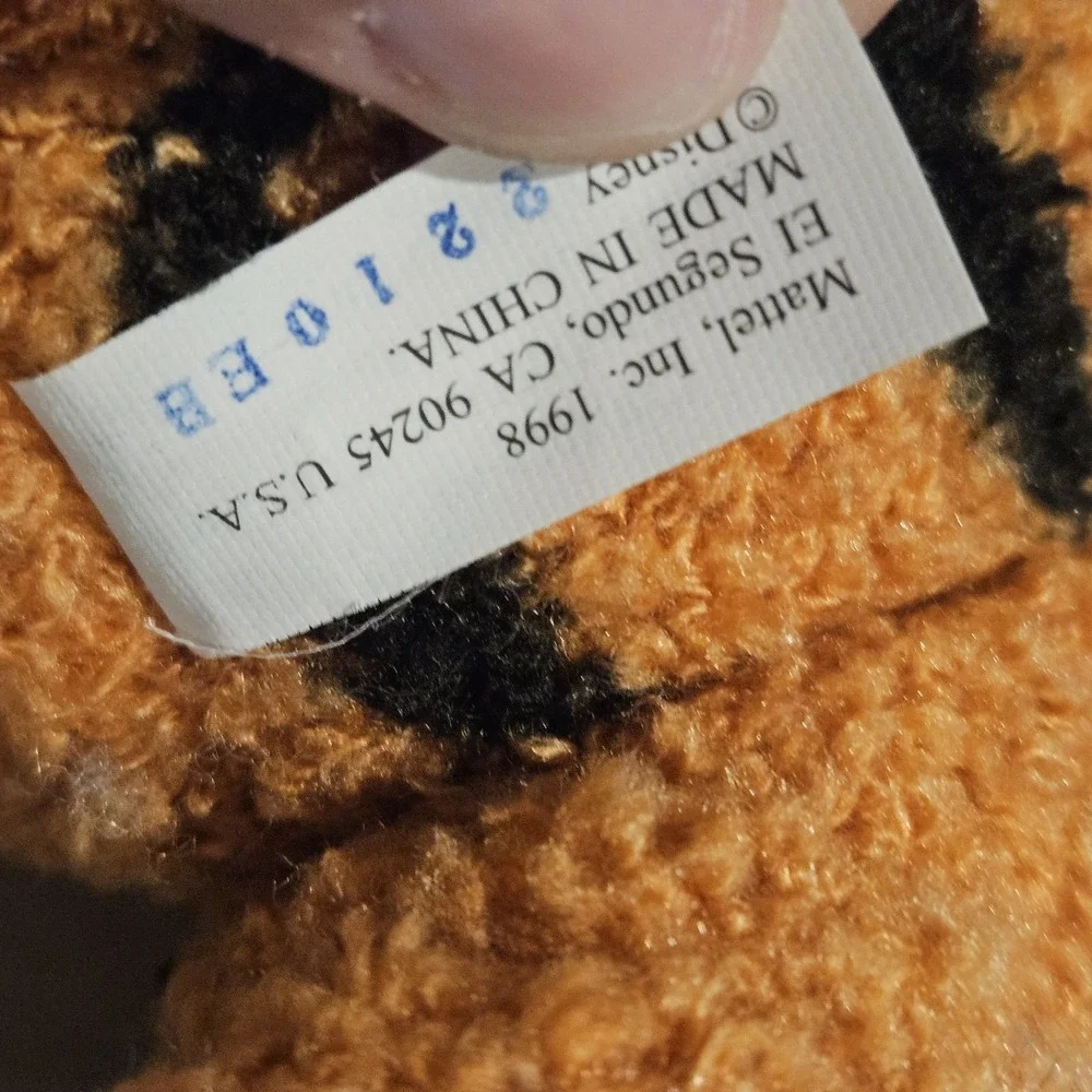 GUND Classic Pooh Plush & WORKING 1998‎ Mattel Singing Tigger With Batteries